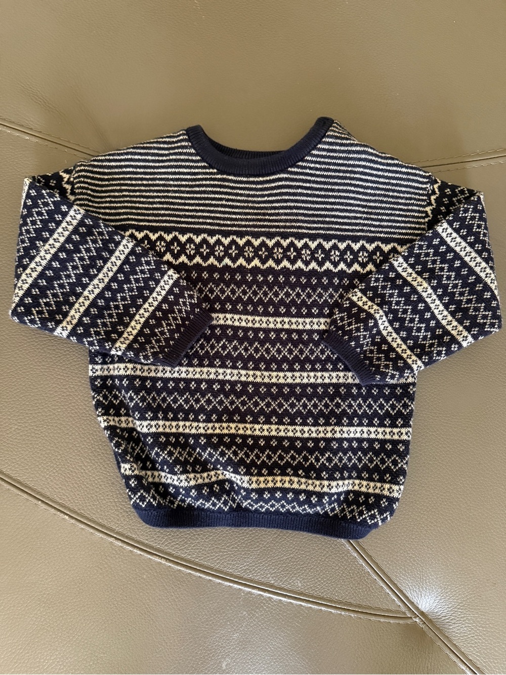 4T H&M Navy White Nordic-Inspired fair isle Crewneck Sweater with button neck